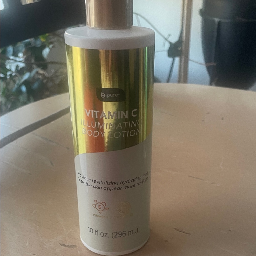 b.pure Vitamin C Illuminating Body Lotion